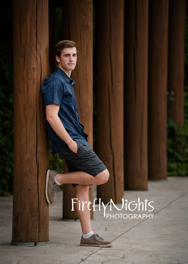 Wheaton senior photographer