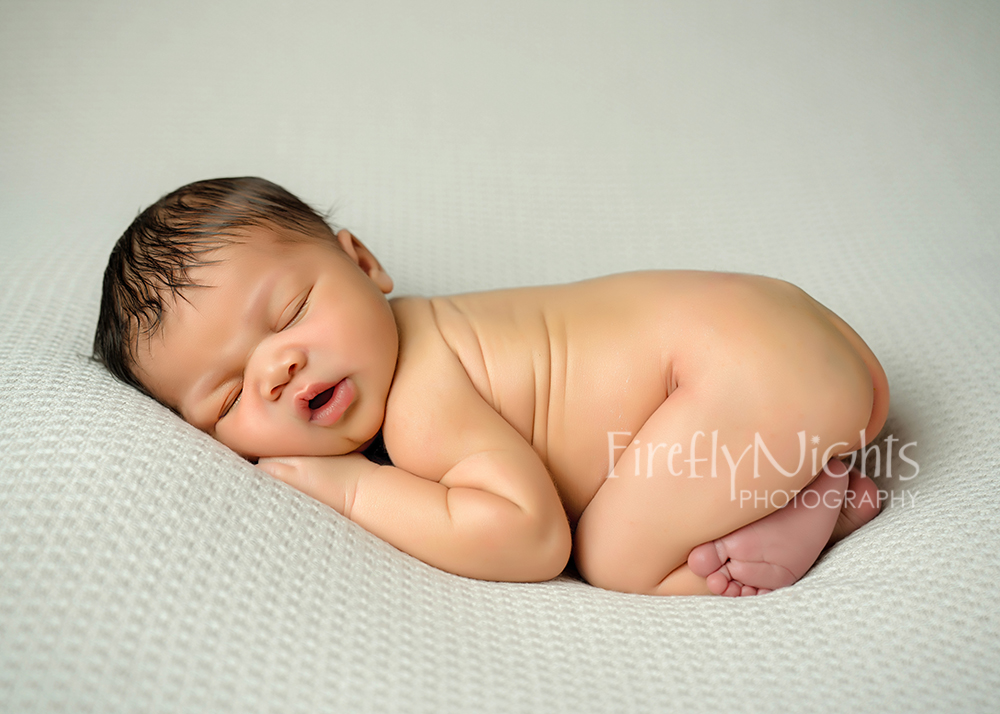 Oswego newborn photographer