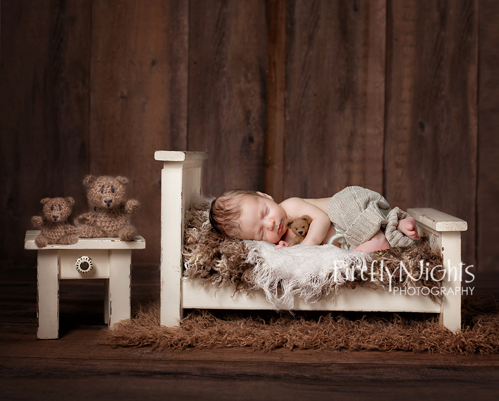 Elmhurst newborn photographer