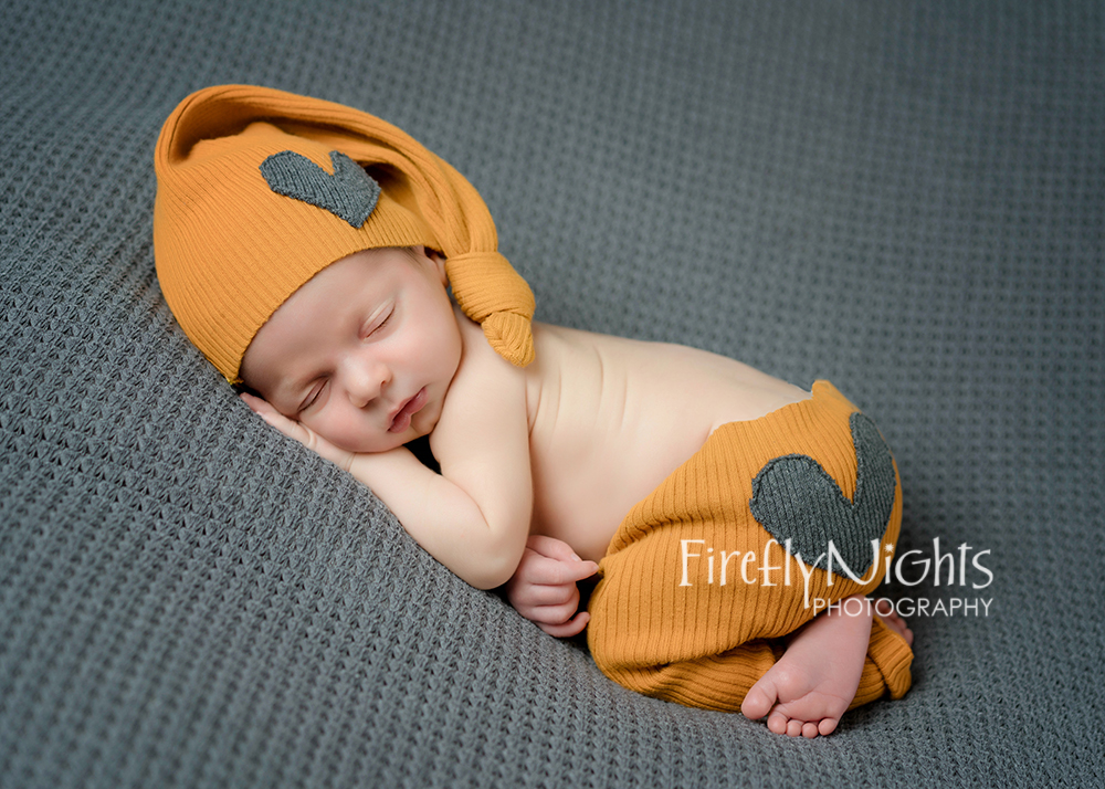 Oak Brook newborn photographer